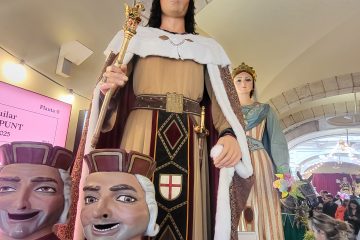 Giants of Barcelona representing James I, King of Aragon and Count of Barcelona, and Queen Yolanda of Hungary – Workshop intangible heritage