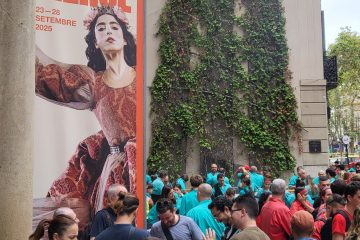 Departure of the casteliers procession –Workshop intangible heritage